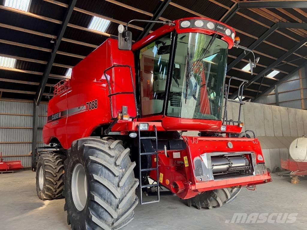 Case IH 7088 حصادات