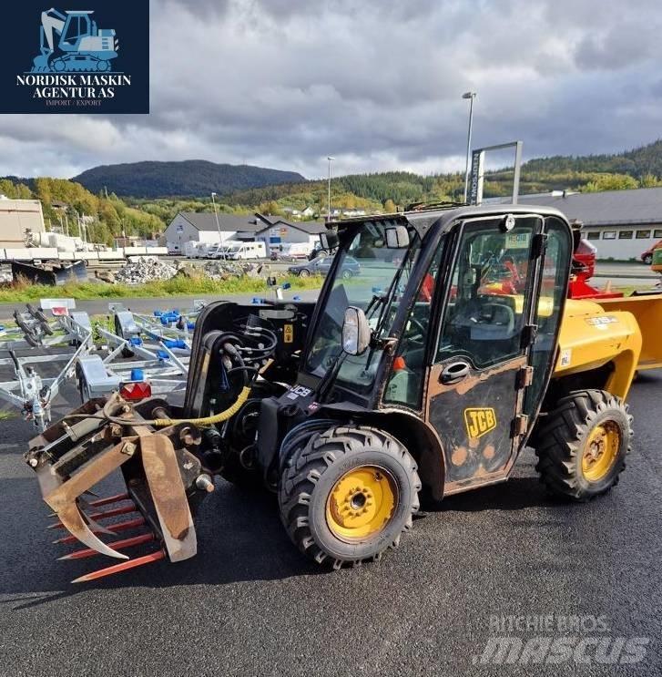 JCB 515-40 معدات مناولة لأغراض الزراعة