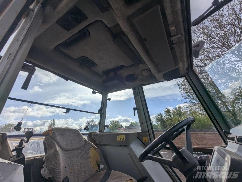 Massey Ferguson 399 الجرارات