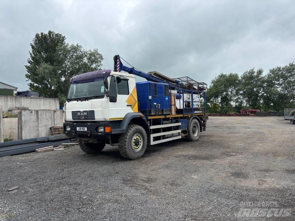 Boart Longyear DB520 شاحنات المعدات  المحمولة لحفر الآبار