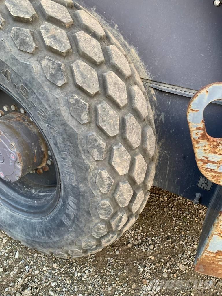 Ammann ASC 90 دكاكات أفقية