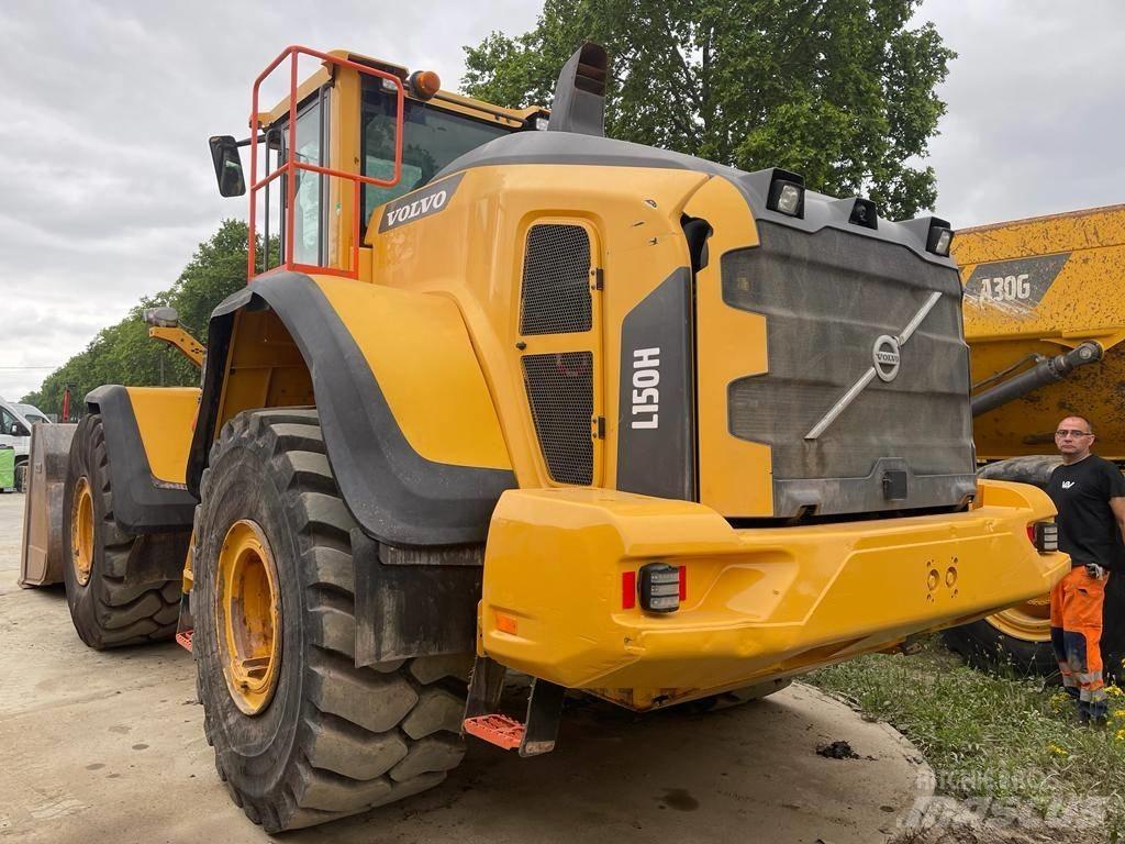Volvo L 150 H لوادر بعجل