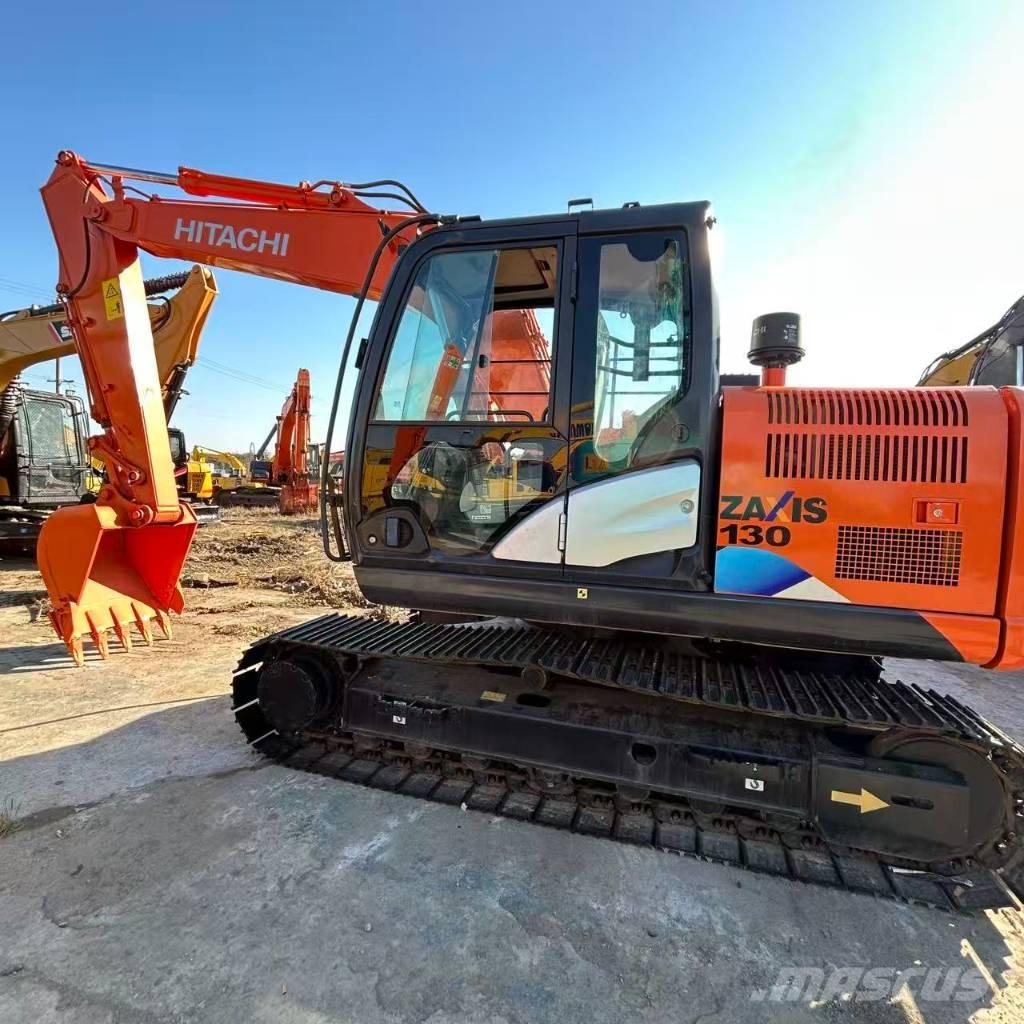 Hitachi ZX 130 حفارات زحافة