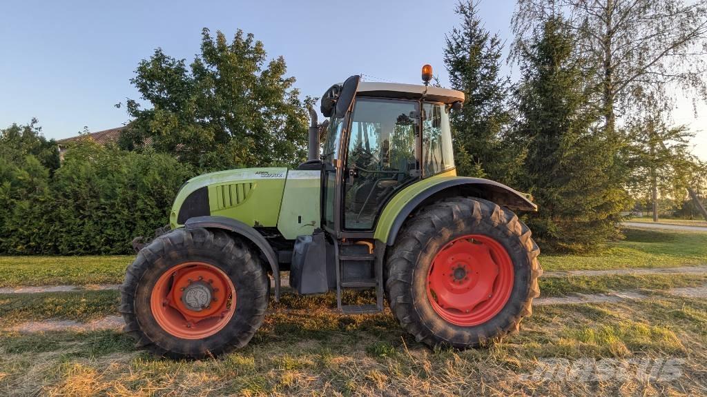CLAAS Ares 697 ATZ الجرارات