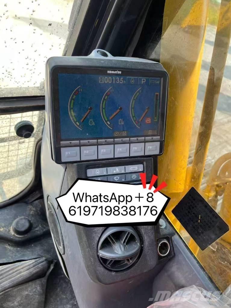 Komatsu PC 240 حفارات زحافة