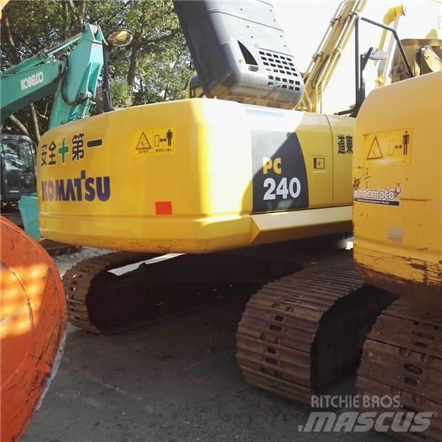 Komatsu PC 240 حفارات زحافة