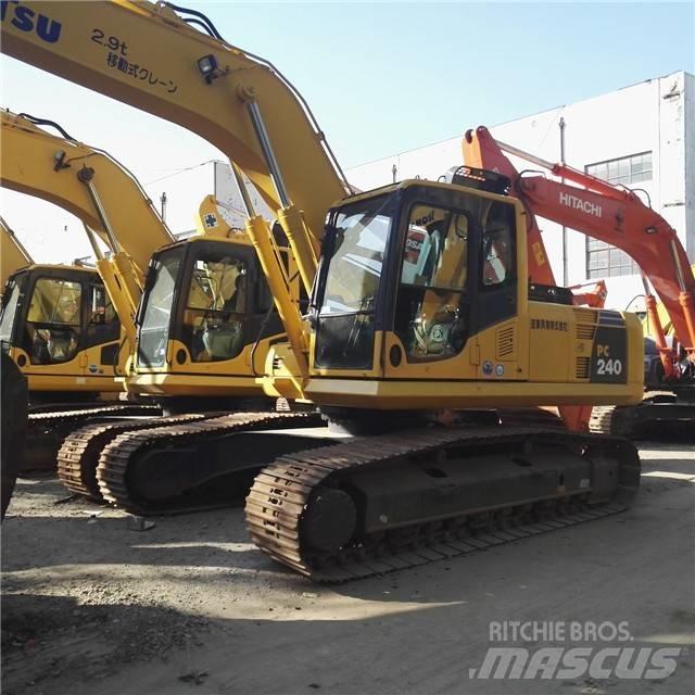 Komatsu PC 240 حفارات زحافة
