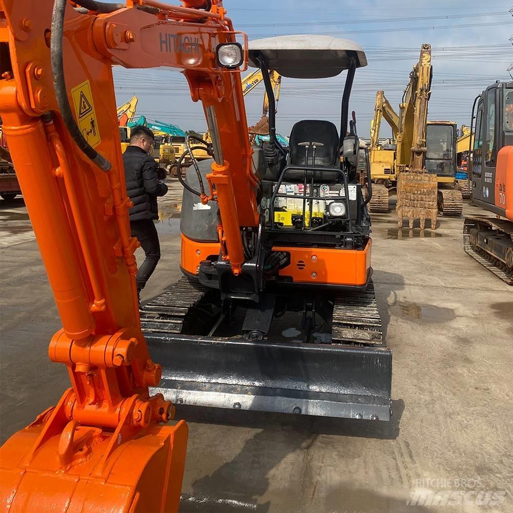 Hitachi ZX 30 U حفارات صغيرة أقل من 7 طن (حفارات صغيرة)