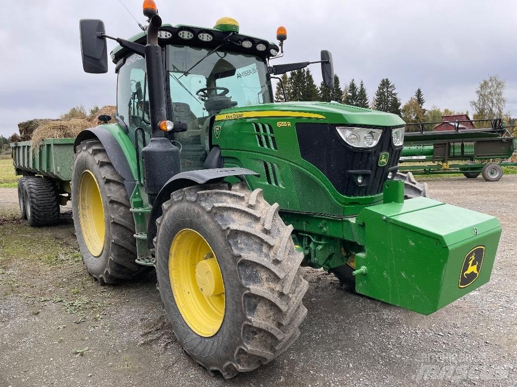 John Deere 6155R الجرارات