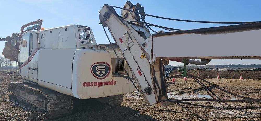 Casagrande B175XP منصات دق خوازيق