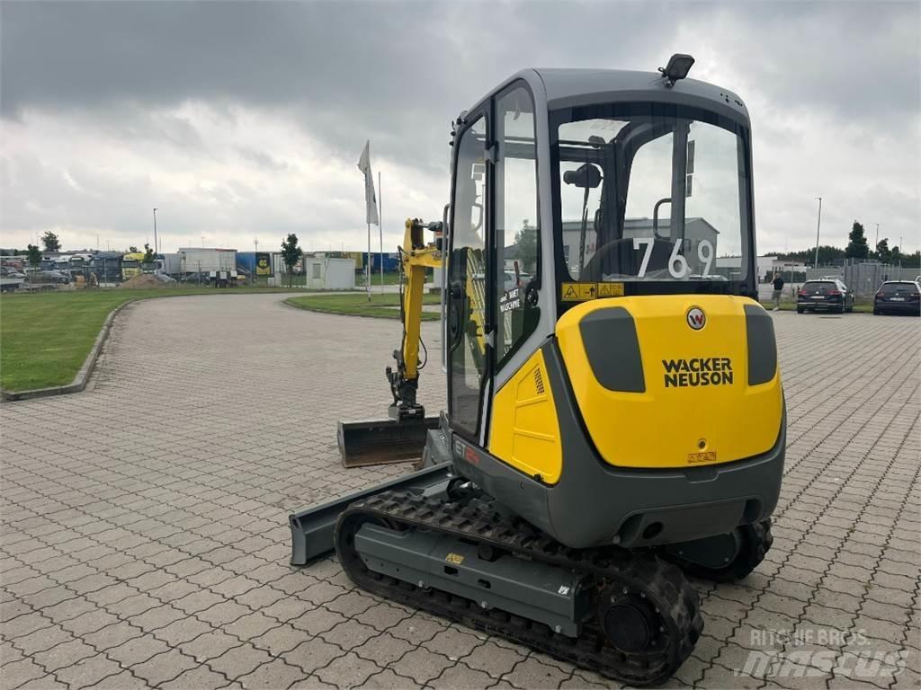 Wacker ET 24 حفارات صغيرة أقل من 7 طن (حفارات صغيرة)