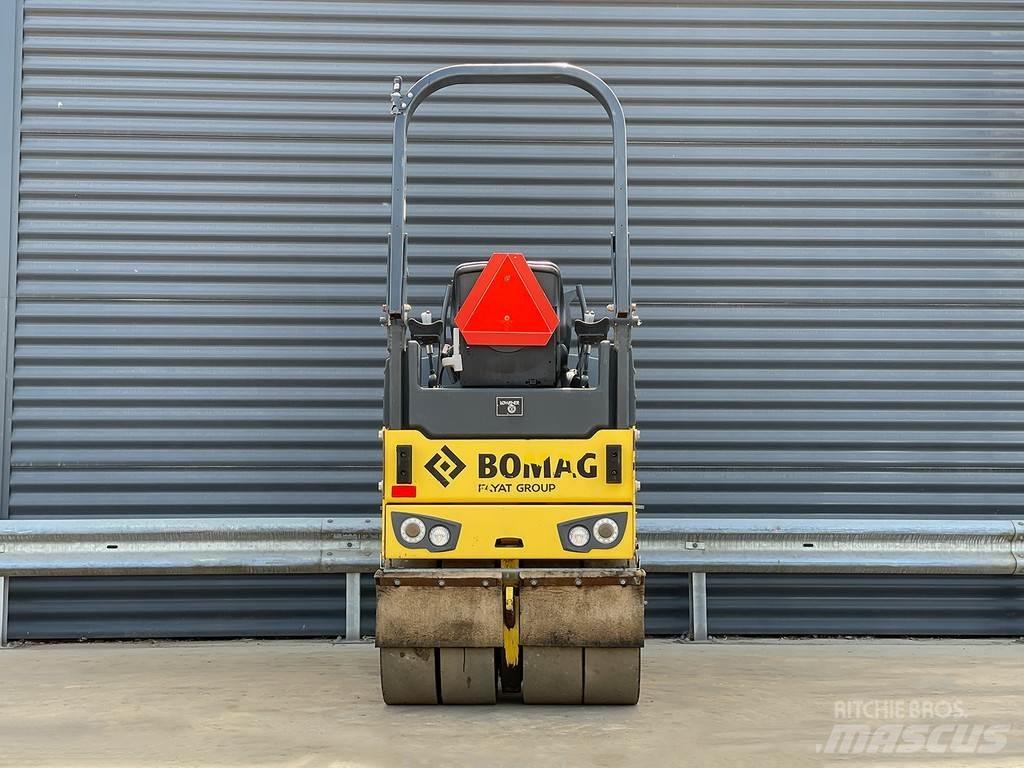 Bomag BW 100 AC-5 مداحل مزدوجة