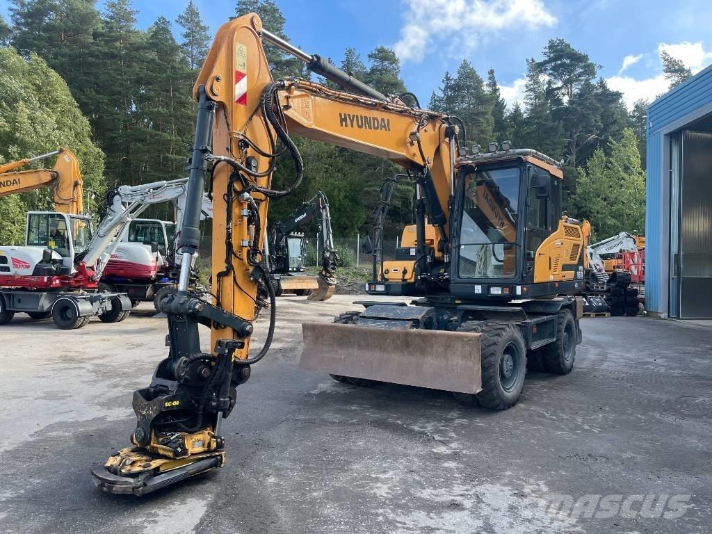Hyundai HW 160 حفارات بعجل