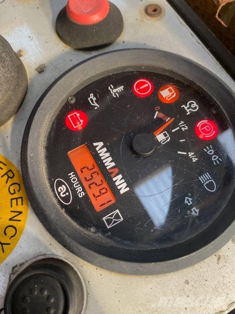 Ammann AV 12-2 مداحل ثنائية الاسطوانة