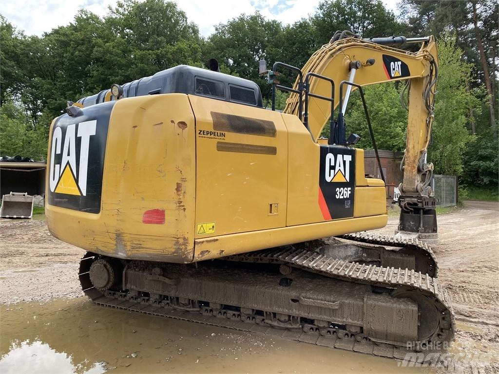 CAT 326 FLN حفارات زحافة
