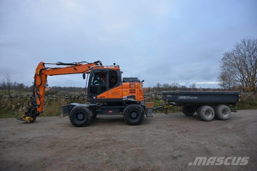Doosan DX 165 W-5 حفارات بعجل