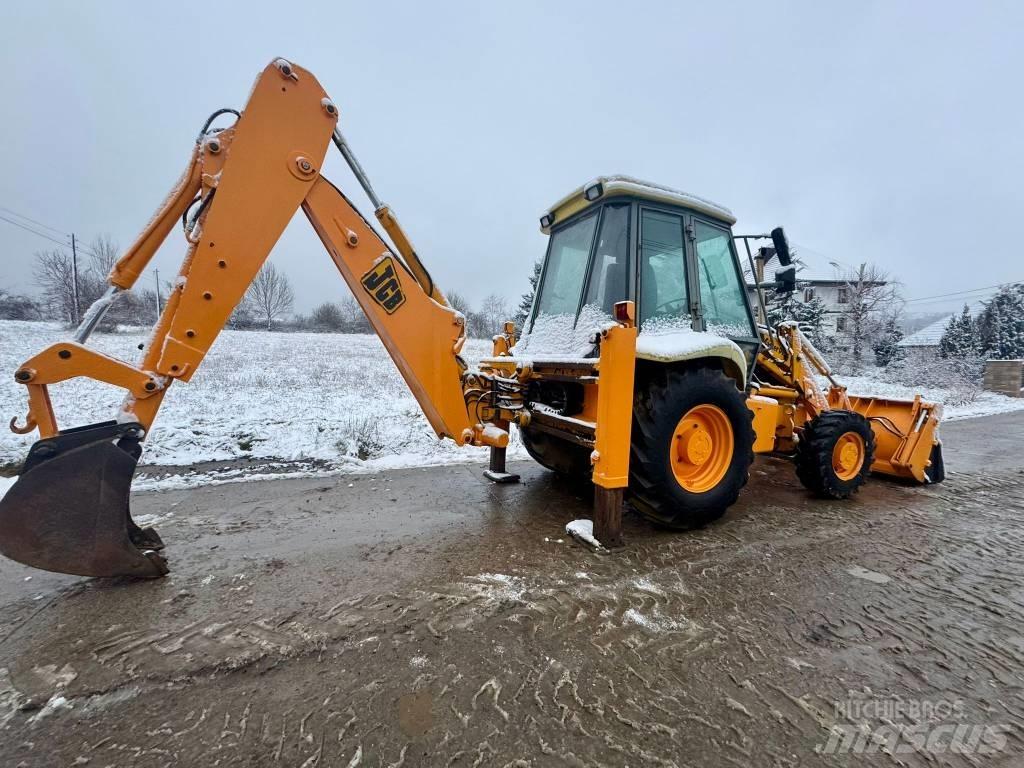 JCB 3CX لوادر ذات جرافات عكسية