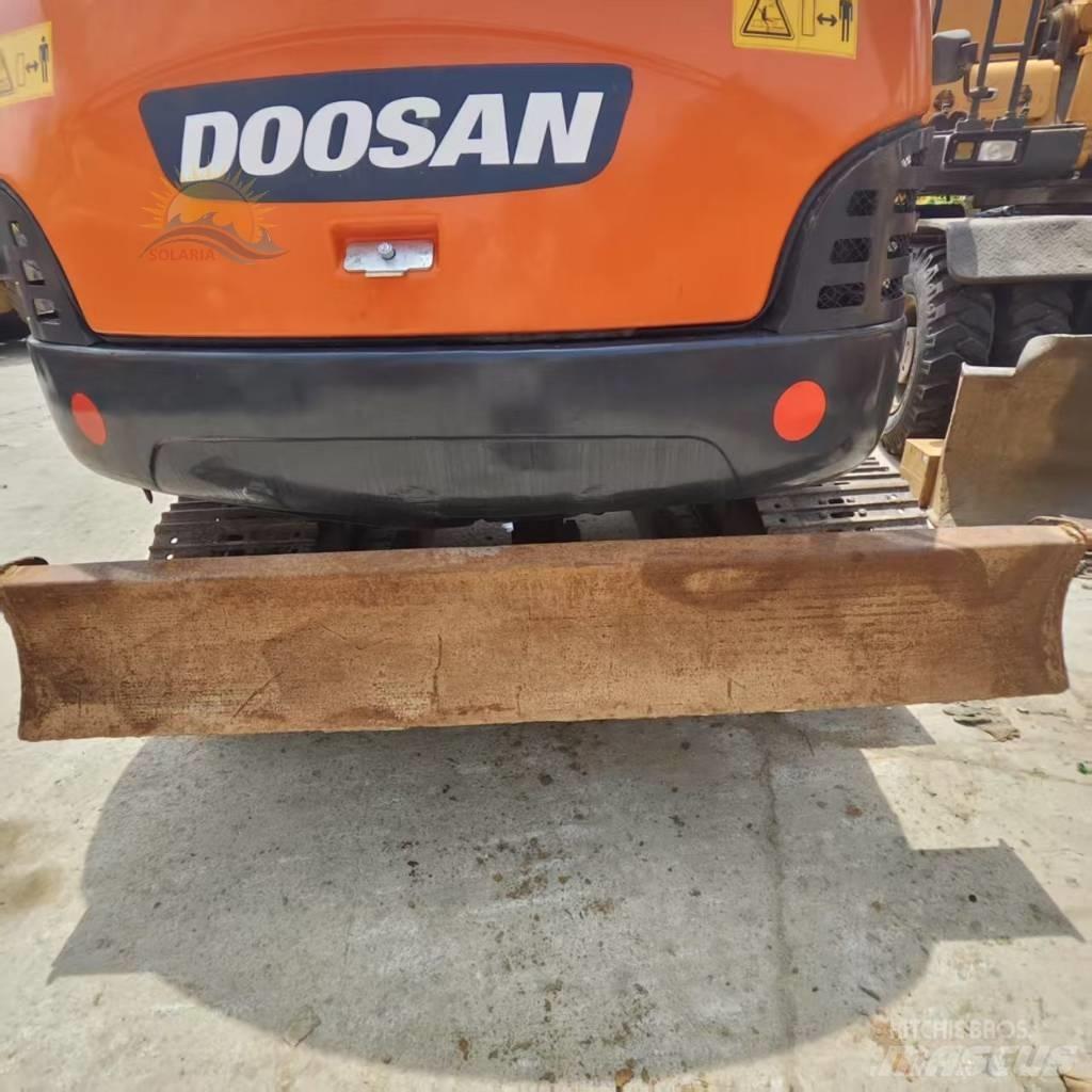 Doosan DH 60-7 حفارات صغيرة أقل من 7 طن (حفارات صغيرة)