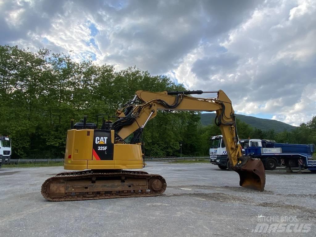 CAT 325 FL CR حفارات زحافة