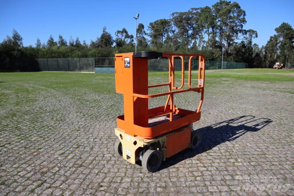 JLG 1230 ES رافعات السارية الرأسية
