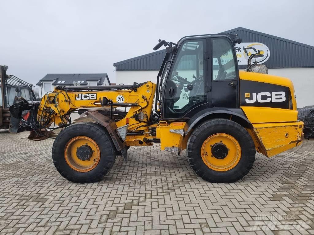 JCB TM 320 لوادر بعجل