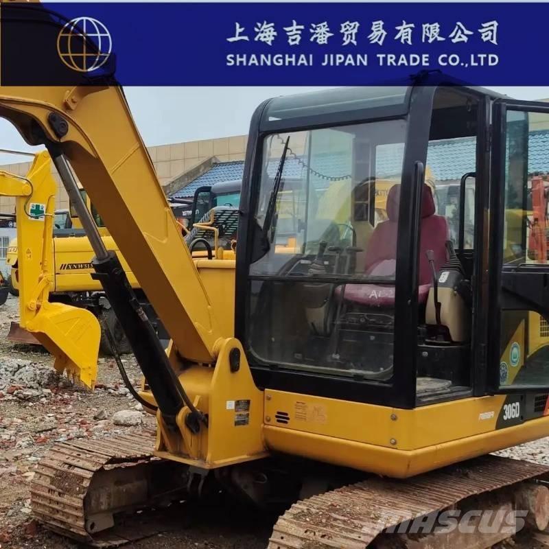 CAT 306 D حفارات زحافة
