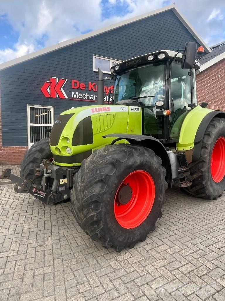 CLAAS Arion 640 Cis الجرارات