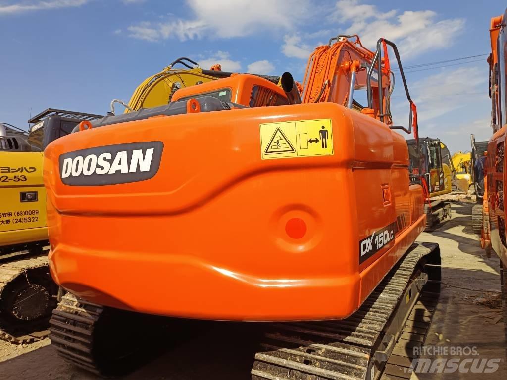 Doosan DX 150 LC حفارات زحافة