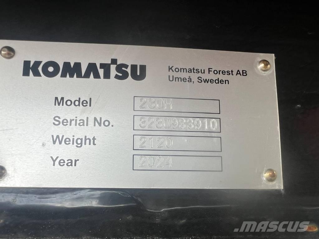 Komatsu 931 XC حصادات