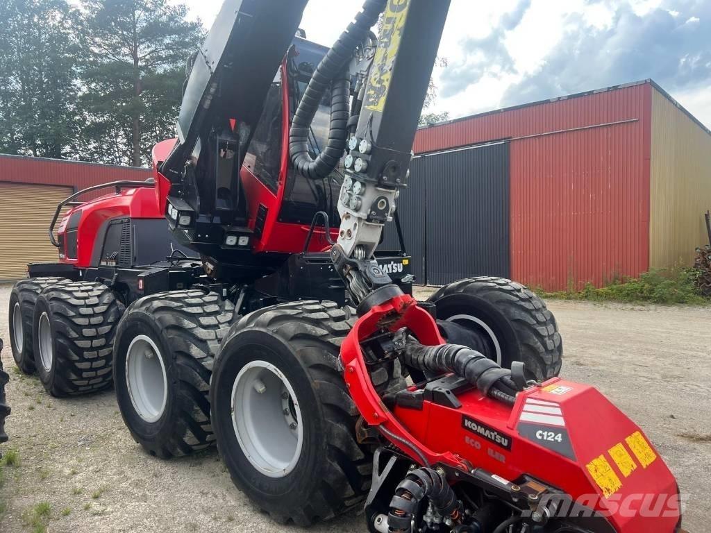 Komatsu 931 XC حصادات