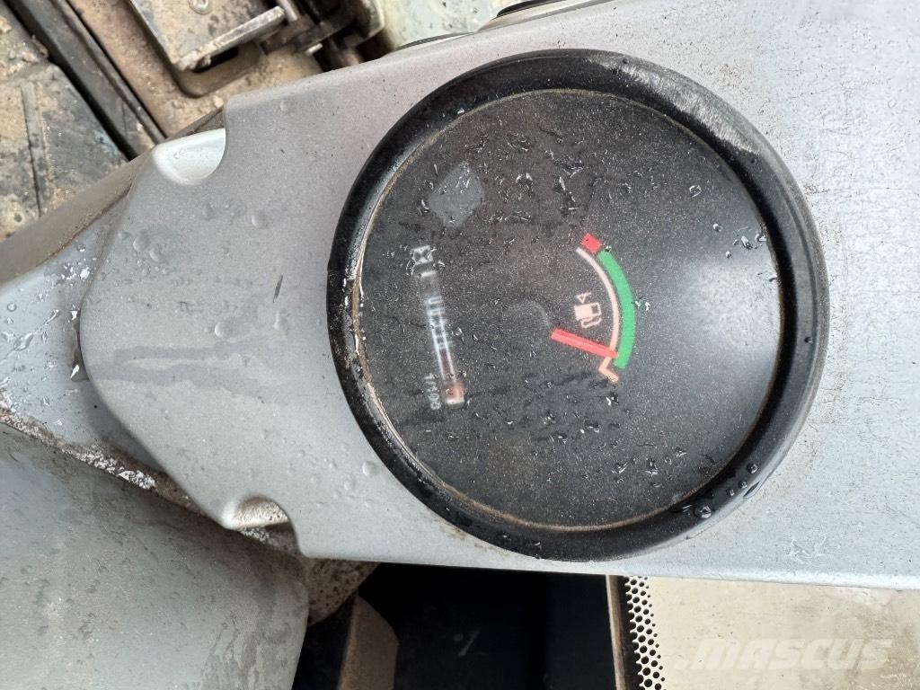 Yanmar SV15 (03481) حفارات صغيرة أقل من 7 طن (حفارات صغيرة)