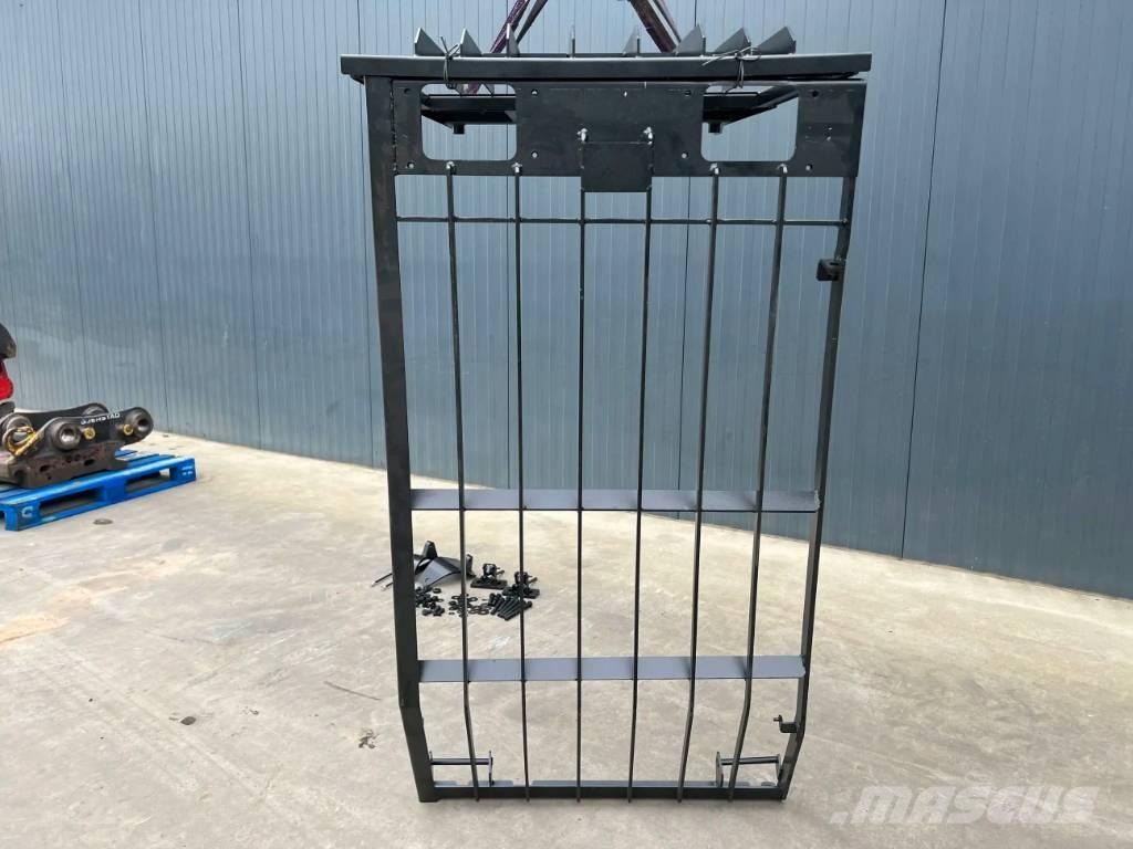 CAT 323D Guard كابينة والداخلية