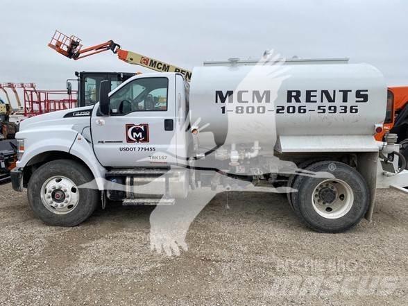F & R F750 نصف مقطورات لنقل الأشجار