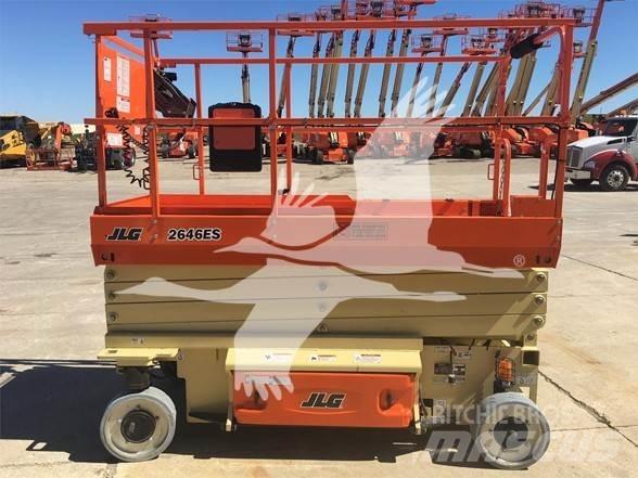 JLG 2646ES رافعات مقصية الشكل