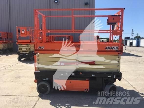 JLG 4045R رافعات مقصية الشكل