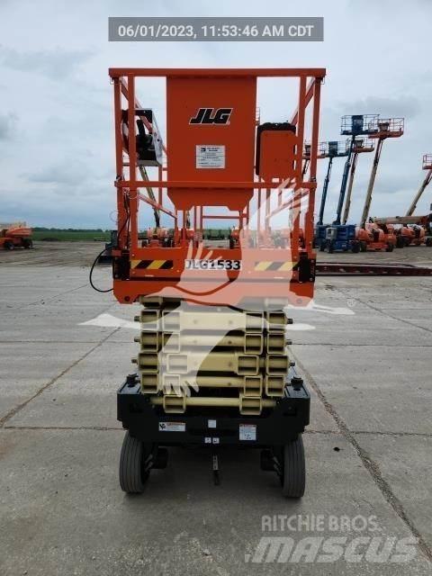 JLG 4045R رافعات مقصية الشكل