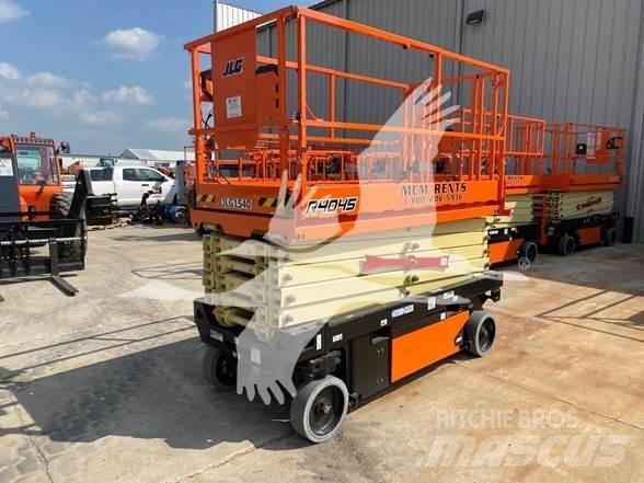 JLG 4045R رافعات مقصية الشكل