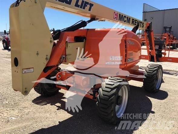 JLG 600AJ رافعات سلة مفصلية