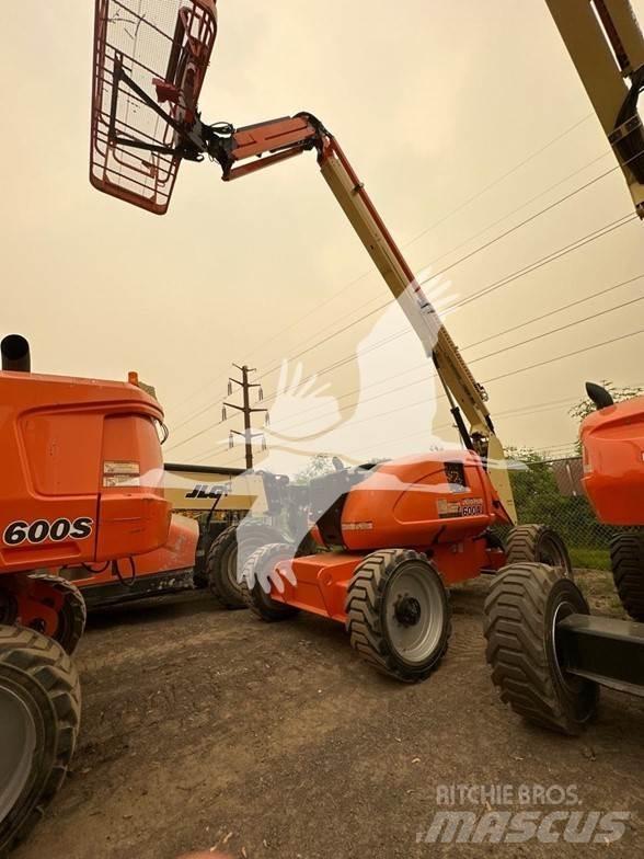 JLG 600AJ رافعات سلة مفصلية