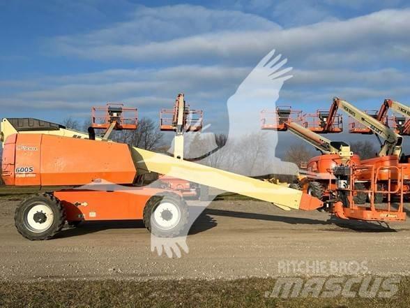 JLG 600S رافعات سلة تلسكوبية