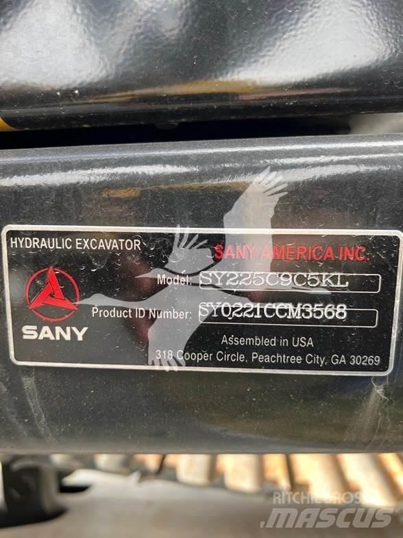 Sany SY225C حفارات زحافة