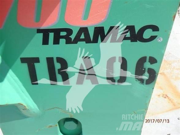 Tramac 700 F3 دلاء