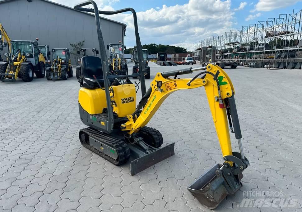 Wacker Neuson 803 حفارات زحافة
