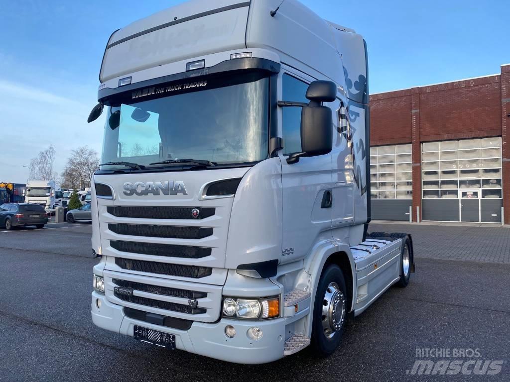 Scania R 520 وحدات الجر