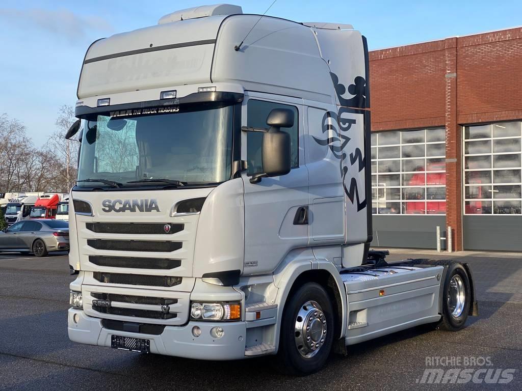 Scania R 520 وحدات الجر