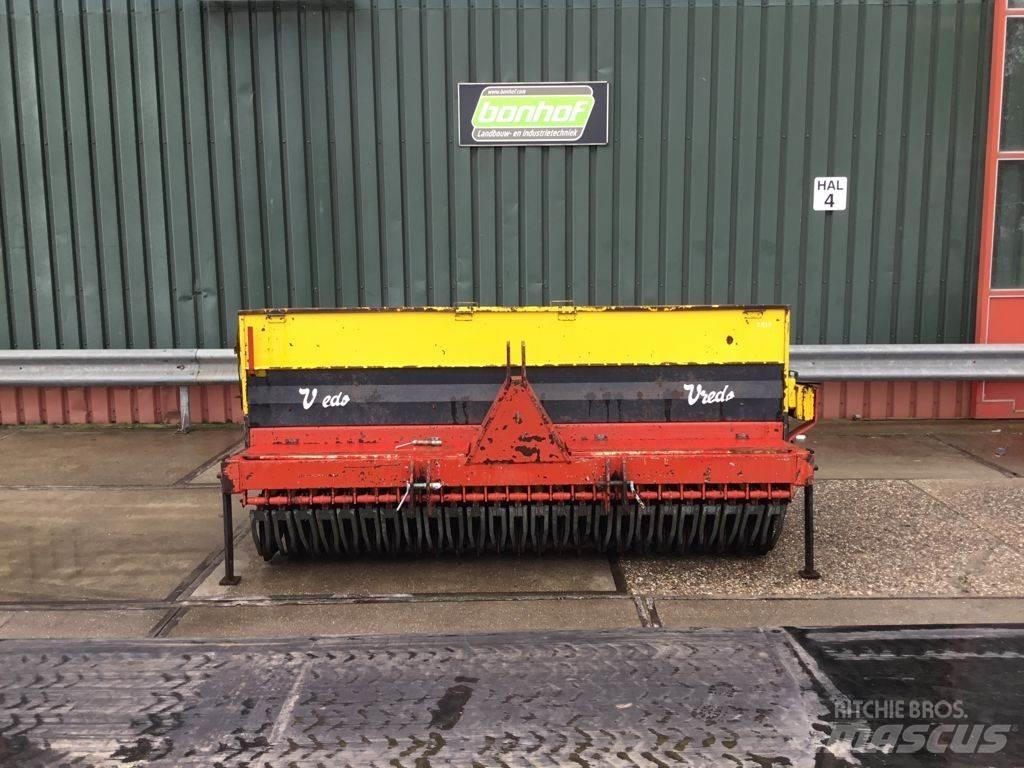 Vredo DZ 125.10 ماكينات وملحقات البذر الأخرى
