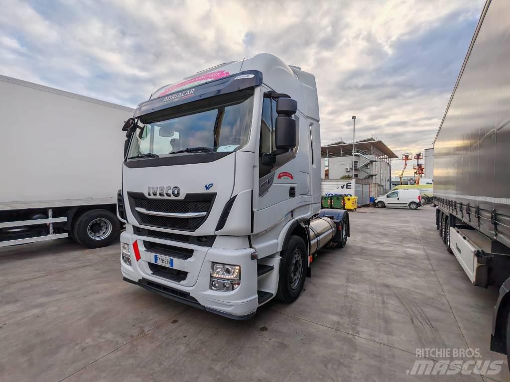 Iveco STRALIS 400 NP وحدات الجر