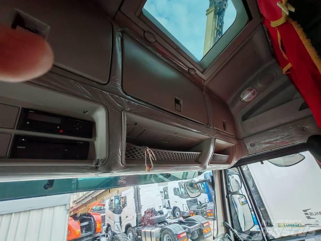 Iveco STRALIS 400 NP وحدات الجر