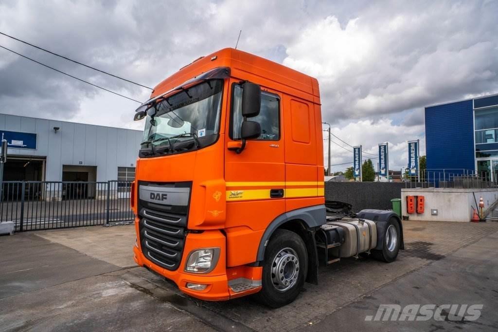 DAF XF 460 + KIPHYDR. وحدات الجر