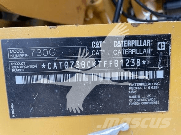 CAT 730C ساحبات مفصلية